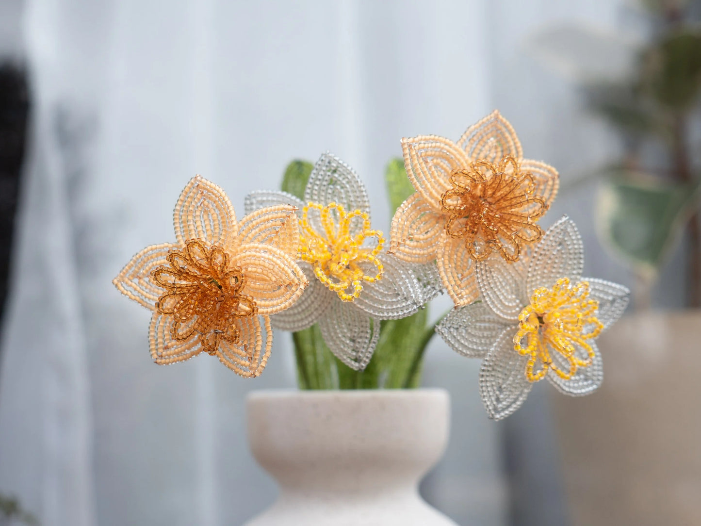 French Beaded Daffodils  & Daisies with Handy Needle Treasures | 25th October
